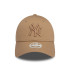 Gorra New Era New York Yankees League Essential Light Beige 9FORTY Mujer